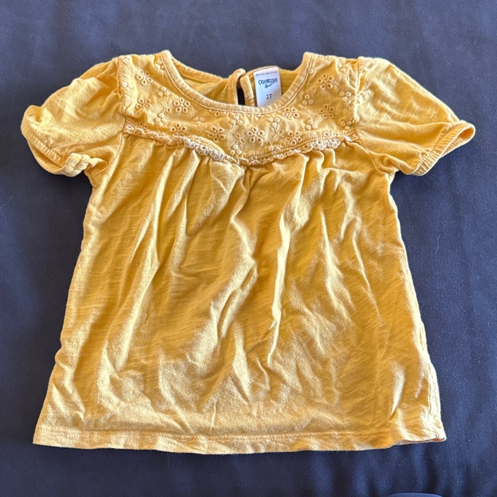OshKosh B’gosh Yellow Embroidered Top | Toddler 2T | New Without Tags